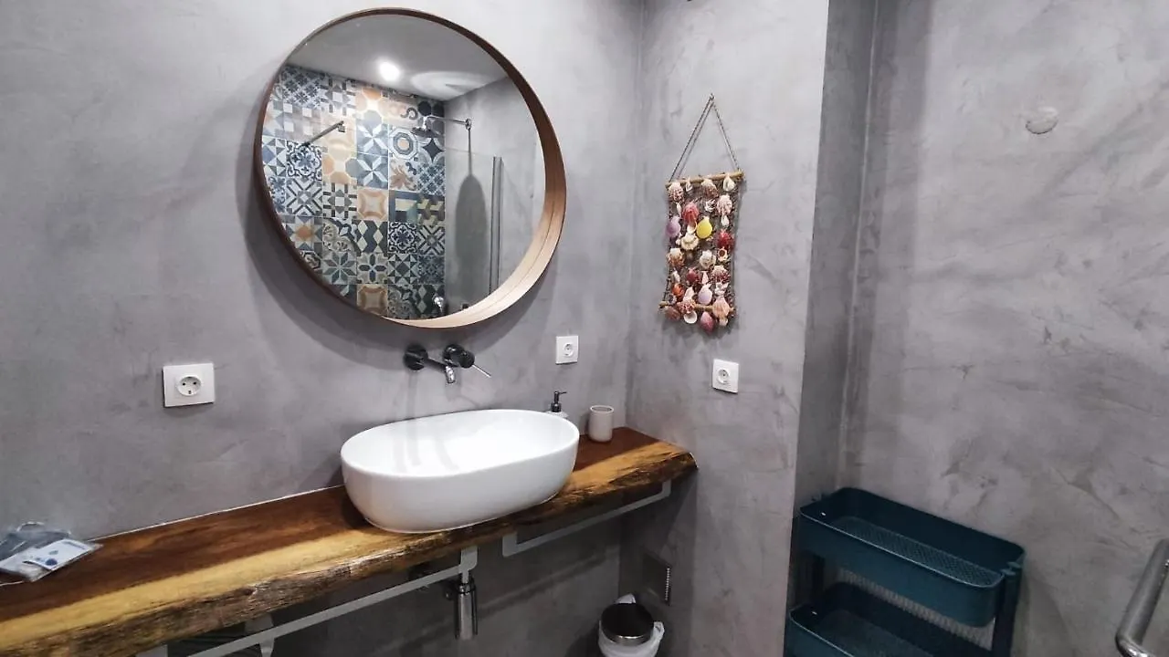 Apartamento 01 Sra Da Rocha Com Piscina E Ac - Casas & Papeis Armação de Pêra 0*,  Portugal