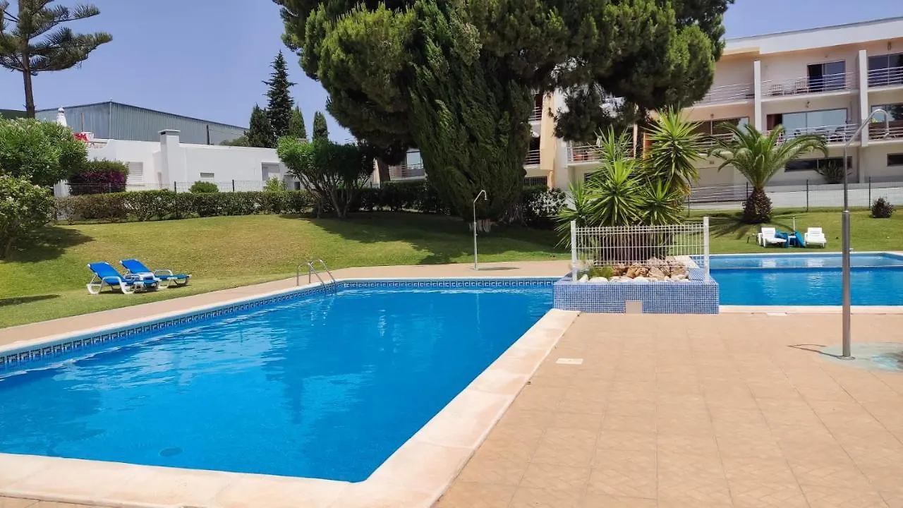 Apartamento 01 Sra Da Rocha Com Piscina E Ac - Casas & Papeis Armação de Pêra