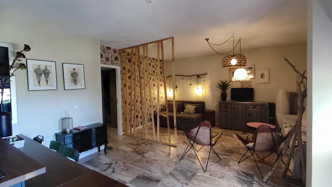Apartamento 01 Sra Da Rocha Com Piscina E Ac - Casas & Papeis Armação de Pêra 0*,  Portugal